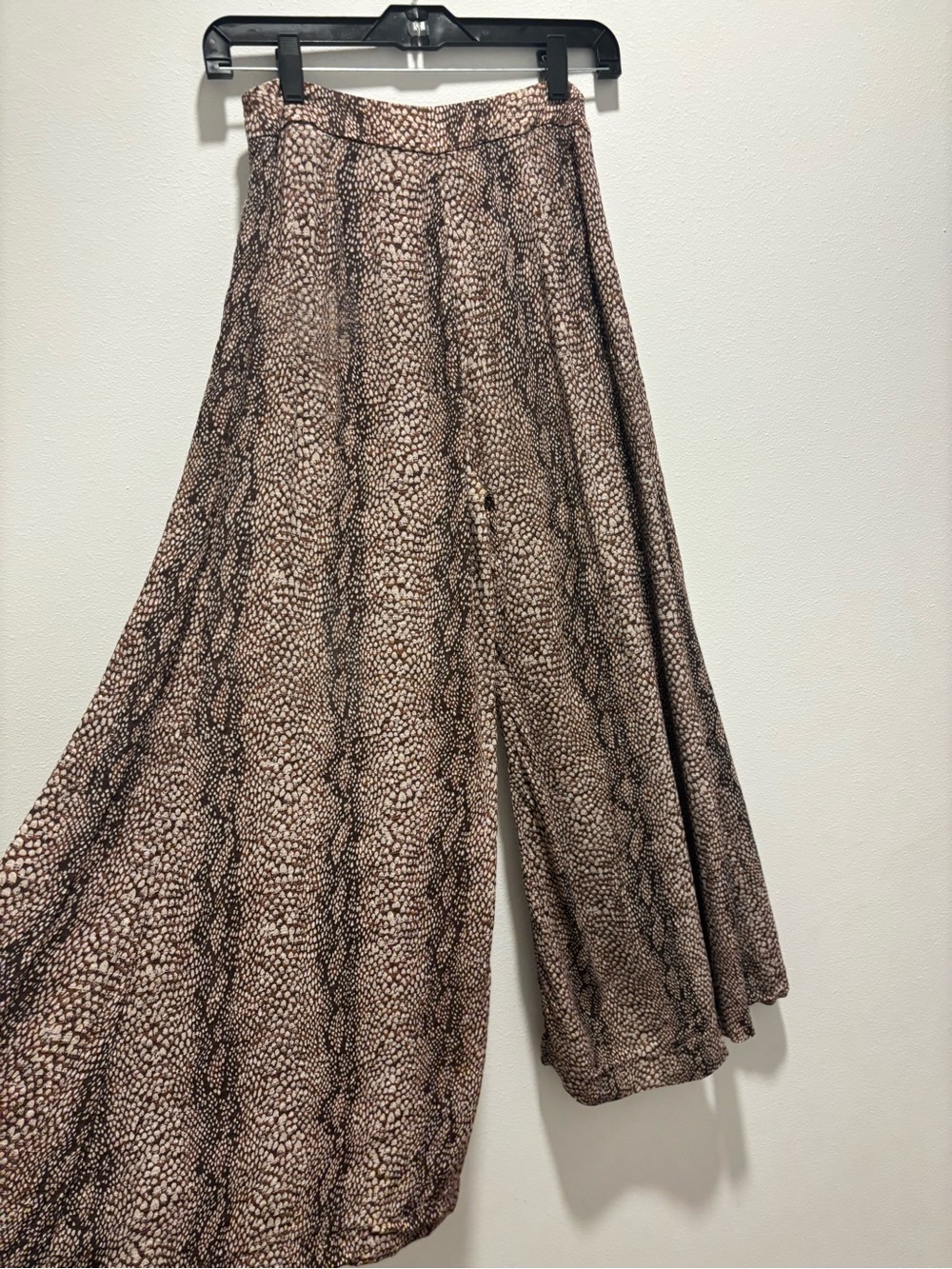 Anthropologie Snake Print Wide Leg Palazzo Pants Size 8 - Picture 4 of 7
